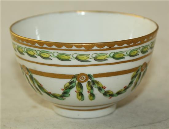 A Bristol hard paste porcelain teabowl and saucer, c.1780, diameter 13cm